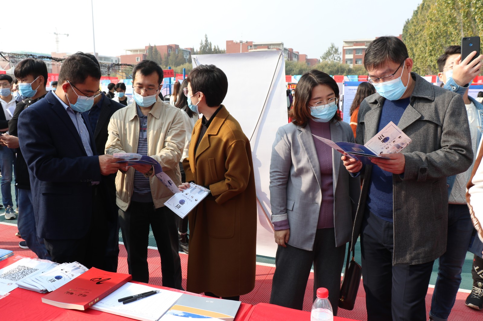 1604800644366269.jpg 1604800644366269.jpg