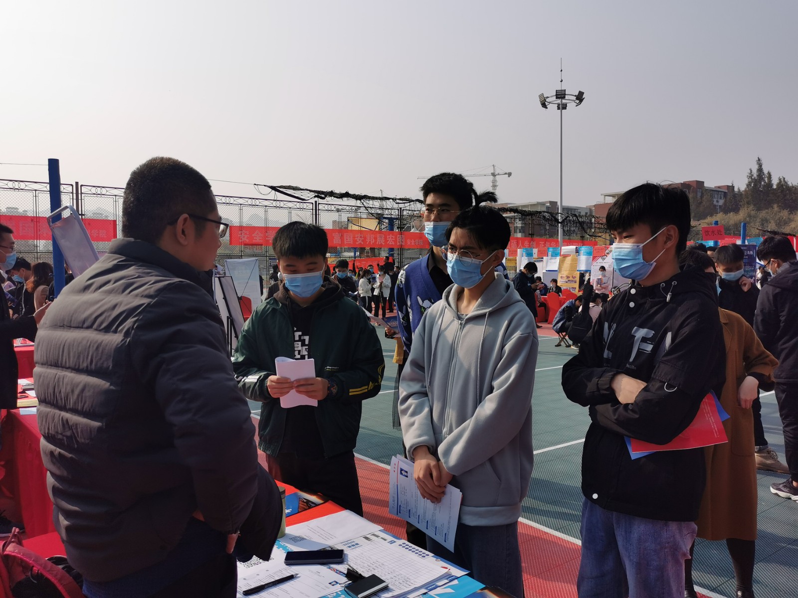 1604800645806303.jpg 1604800645806303.jpg